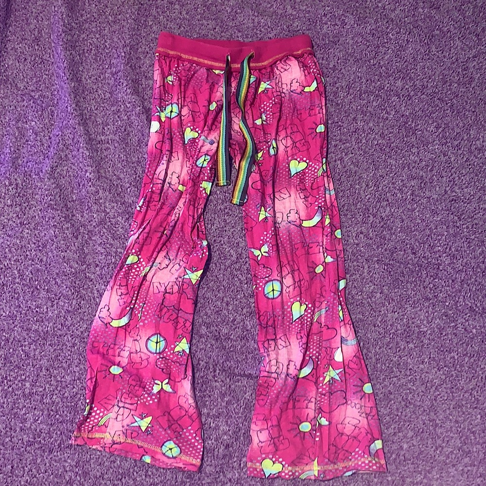 Pink kids pajamas